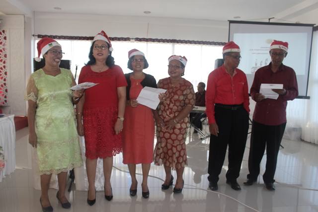 NATAL GURU DAN PEGAWAI 2016